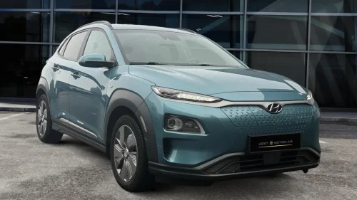 HYUNDAI Kona Premium/ Longe Range/ HUD/ ACC/ Krok/ R.kam/ Krell++
