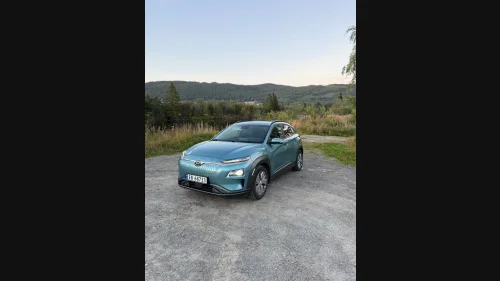 HYUNDAI Kona Premium