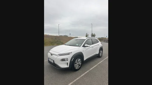 HYUNDAI Kona Premium