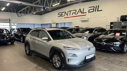 HYUNDAI Kona 64KWH/484KM/PREMIUM/H-FESTE/HUD/SKINN/KAMERA/APP++