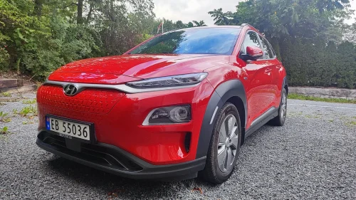 HYUNDAI Kona Premium