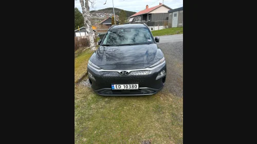 HYUNDAI Kona Premium long distance