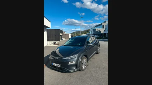 HYUNDAI Kona Premium