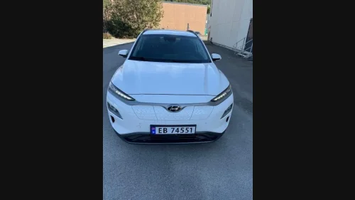 HYUNDAI Kona Premium