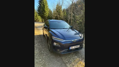 HYUNDAI Kona Premium