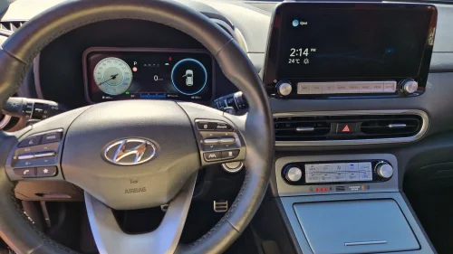 HYUNDAI Kona Premium LR