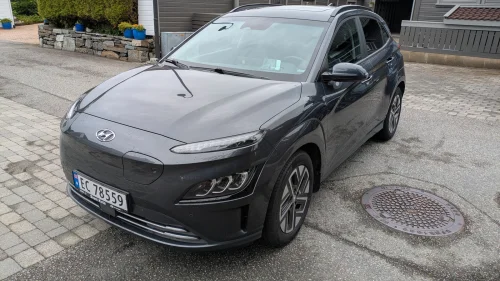 HYUNDAI Kona Premium LR