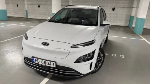 HYUNDAI Kona Premium LR