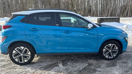 HYUNDAI Kona Premium LR