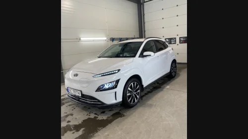 HYUNDAI Kona Premium LR