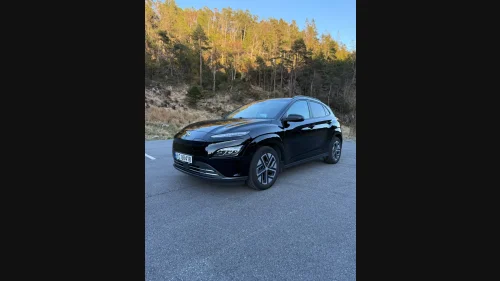 HYUNDAI Kona Premium LR