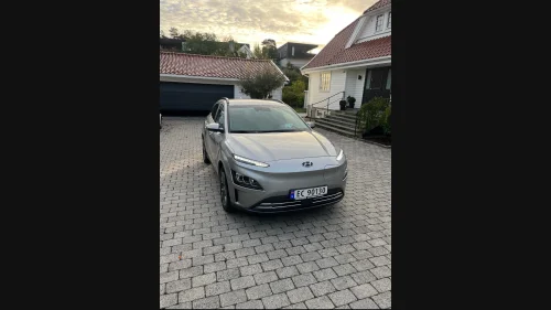 HYUNDAI Kona Premium LR