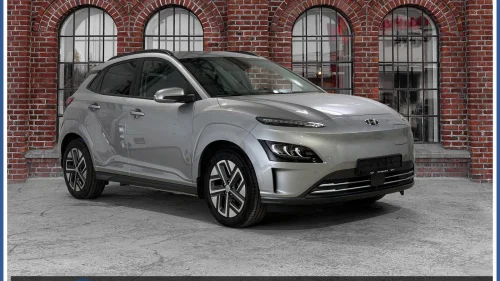 HYUNDAI Kona PREMIUM 64 kWh Rekkevidde 484 km! Skinn