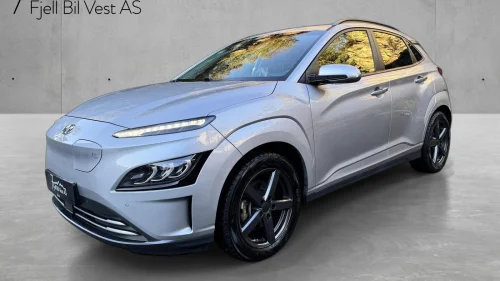 HYUNDAI Kona LR Premium Soltak ACC HUD Kamera DAB+ Rattvarme EU06.27