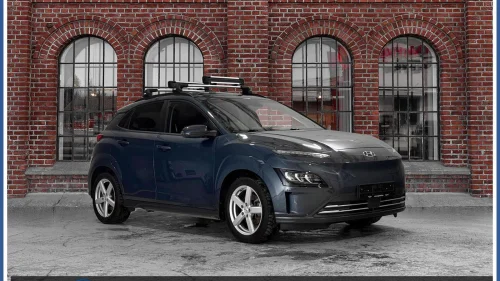 HYUNDAI Kona PREMIUM Skinnseter Soltak Navi 64KW LED Varmepumpe