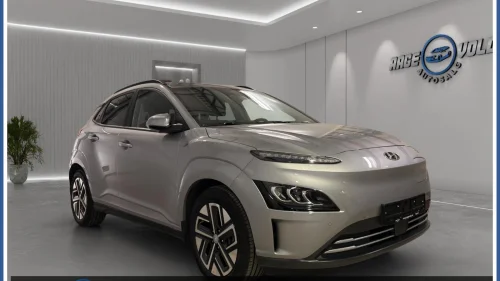 HYUNDAI Kona PREMIUM Skinnseter Navi 64KW LED Varmepumpe