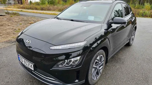 HYUNDAI Kona Premium LR