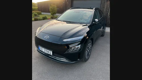 HYUNDAI Kona Premium LR