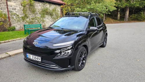 HYUNDAI Kona Premium LR