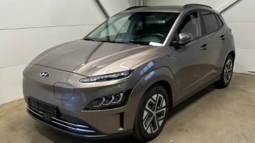 HYUNDAI Kona Premium LR