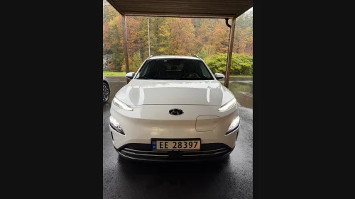 HYUNDAI Kona Premium LR
