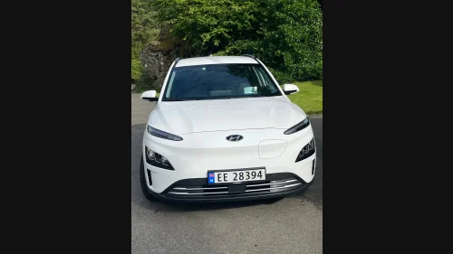 HYUNDAI Kona Premium LR