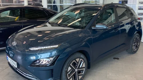 HYUNDAI Kona Premium Long range. Skinn/Soltak