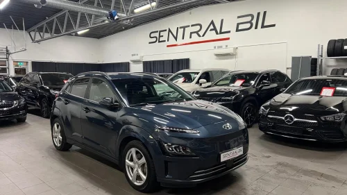 HYUNDAI Kona LR/484KMWLTP/PREMIUM/SKINN/HUD/KAMERA/NORSK BIL++