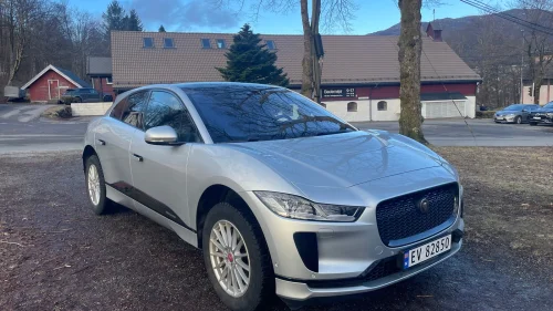 JAGUAR I-PACE MEGET PEN MYE UTSTYR SERVICER TATT