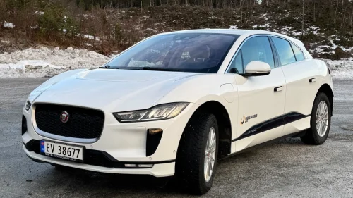 JAGUAR I-PACE EV400 AWD MERIDIAN SKINN KAMERA NAVI