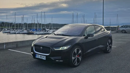 JAGUAR I-PACE EV400 HSE First Edition AWD, HUD, 360, Skinn, Pano++