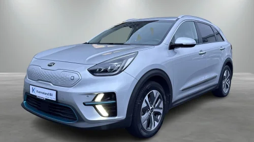 KIA NIRO SKINN,AD.CRUISE,NAVI+++