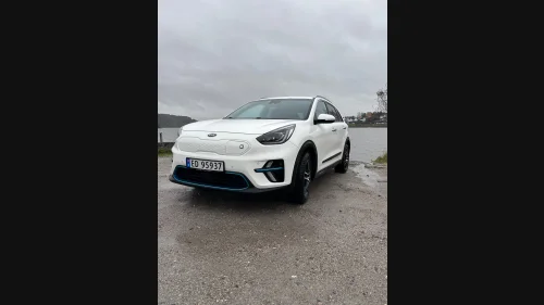 KIA NIRO Med Aut/JBL/Acc/Skinn/Kamera/Navi/Carplay/Bliss/Lane/BT