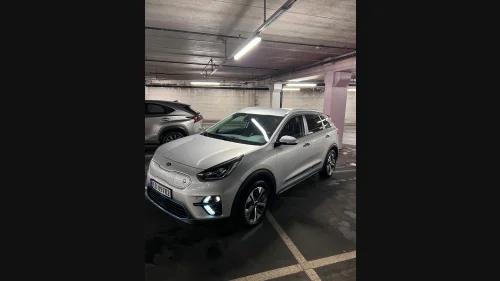 KIA NIRO Exclusive / Nybilgaranti / 11kW ombordlader / Skiboks