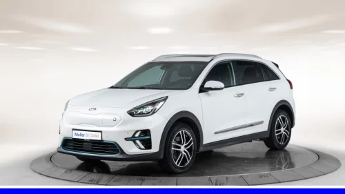 KIA NIRO Exclusive - R.Kam, JBL, Skinn, Navi