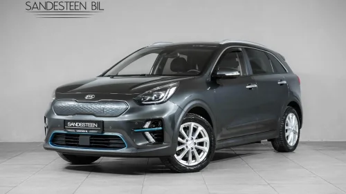 KIA NIRO 64KWH/ACC/SKINN/SOLTAK/RYGGEKAMERA/VARMEPUMPE