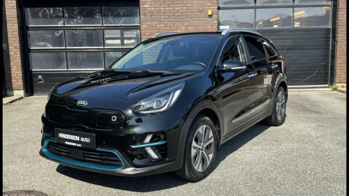 KIA NIRO 64kwh Exclusive/Skinn/JBL/Keyless/ACC/Kamera/Garanti++