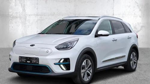 KIA NIRO 64kWh Exclusive 204hk 455km Skinn Soltak JBL Kamera