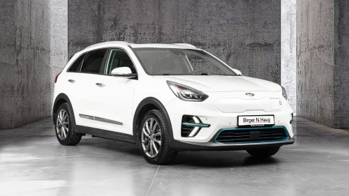 KIA NIRO Exclusive SOLTAK/JBL/SKINN/MEMORYSETE/APP/S.V-HJUL+++