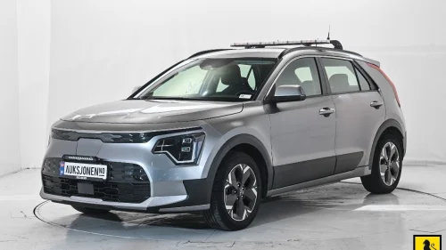 KIA NIRO 204 HK ACC NAVI KAMERA RATTVARME BLITZBJELKE LEDLAZER