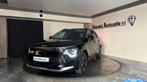 KIA NIRO 64Kw, 460 km,Skinn,Navi, kamera,lav km, Eneiers