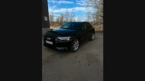 AUDI e-tron Sportback 50 50 SB Advanced Business Sort OPTIKK/SKINN/360/ACC/NAVI