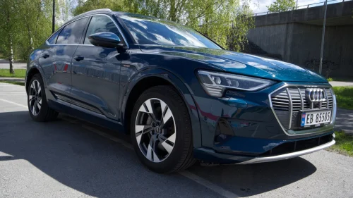 AUDI e-tron Sportback 55 55 Sportback S line Sport / AMBIENT / NY-EU / 360.K++