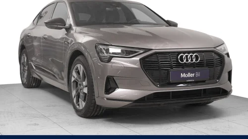 AUDI e-tron Sportback 55 55 sb advanced sport Hud,soltak,krok,360,matrix,valcona