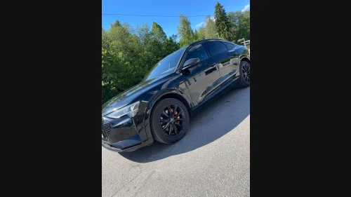 AUDI e-tron Sportback 55 55 Sportback Black Edition