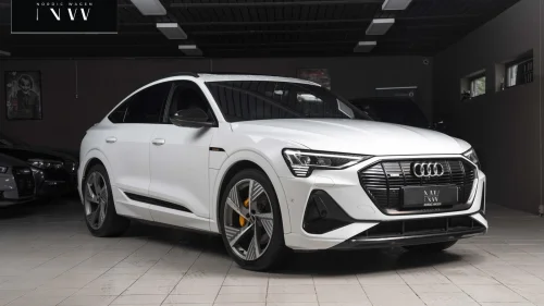 AUDI e-tron Sportback 55 55 2xS-line Head up Krok Panorama K.less Matrix 360K