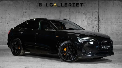 AUDI E TRON SPORTBACK 55 55/BLACKEDITION/S-LINE/B&O/PANO/360KAM/KROK/DAB/ACC