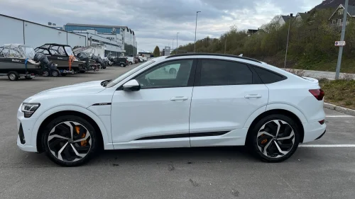 AUDI E TRON SPORTBACK 55 55 Sportback S line Sport
