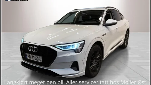 AUDI E TRON SPORTBACK 55 E-tron 55 Advanced! Krok-Skinn-Navi++