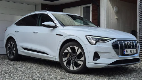 AUDI e-tron Sportback 55 55 Sportback, Matrix, B&O, Luft, Hengerf., nye sommerd.
